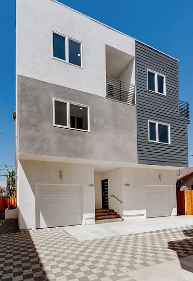 429 N Heliotrope Dr #1/2 — Photo 16