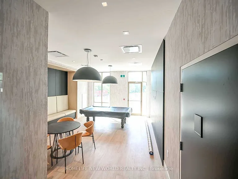 2750 King St E #301 — Photo 27