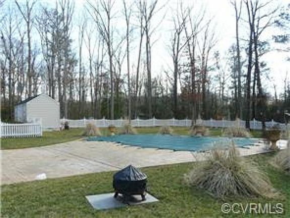 4th image of 7315 Verdi Ln