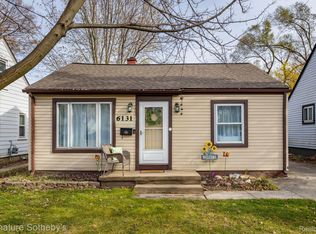 6131 McGuire St, Taylor, MI 48180