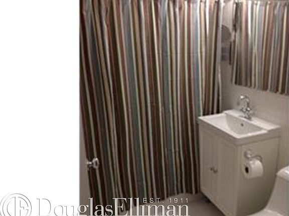 2nd image of 1619 3rd Ave APT 16G