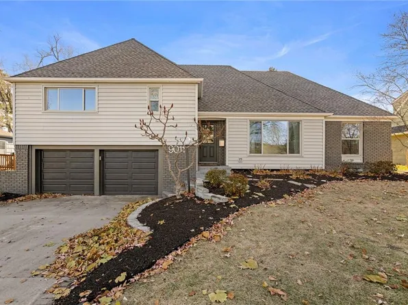 9011 W 104th Ter, Overland Park, KS 66212