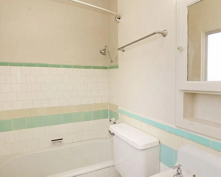 848 Vermont St — Photo 18