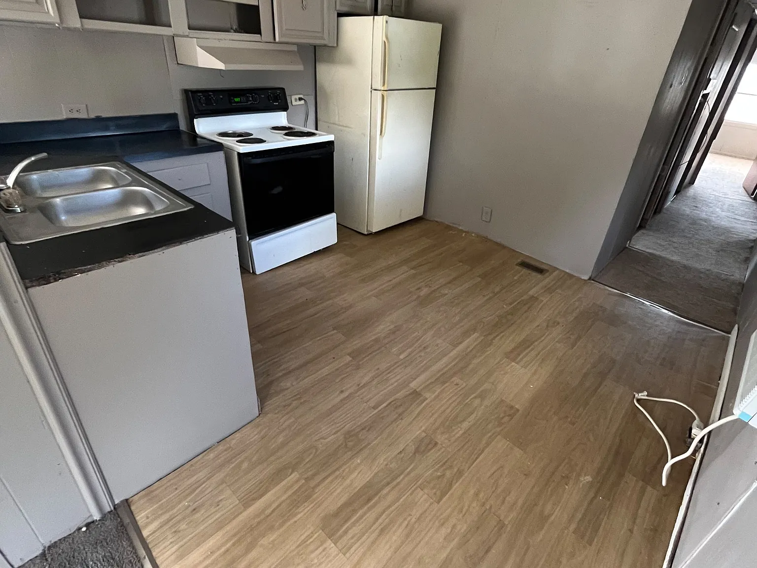 Sunnyvale Mhp - 13 — Photo 1