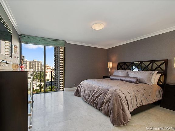 5th image of 19667 Turnberry Way APT 14E