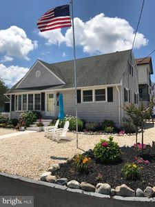 110 3rd St, Beach Haven, NJ, 08008