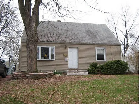 3451 Medina Ave photo 1