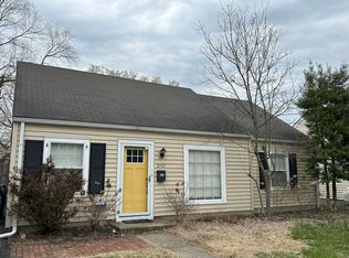 2707 Alanmede Rd, Louisville, KY 40205