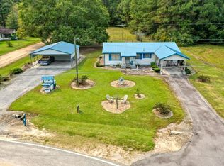 337 Akins Rd, Glennville, GA 30427