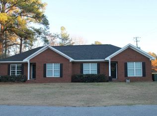 874 Crossway Cottages Ln #A, Statesboro, GA 30458