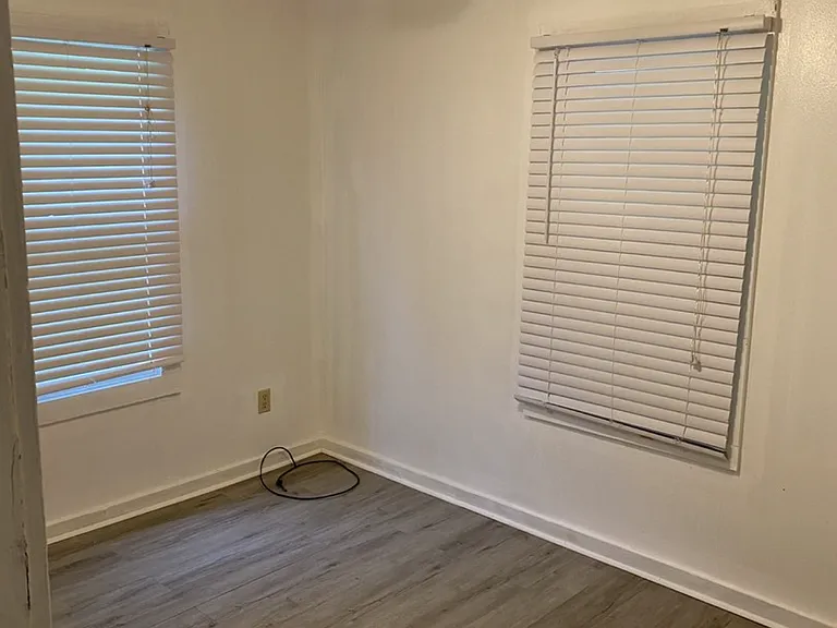 1133 Fern St — Photo 1