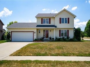 3002 SW Meadow Ridge Dr, Ankeny, IA 50023