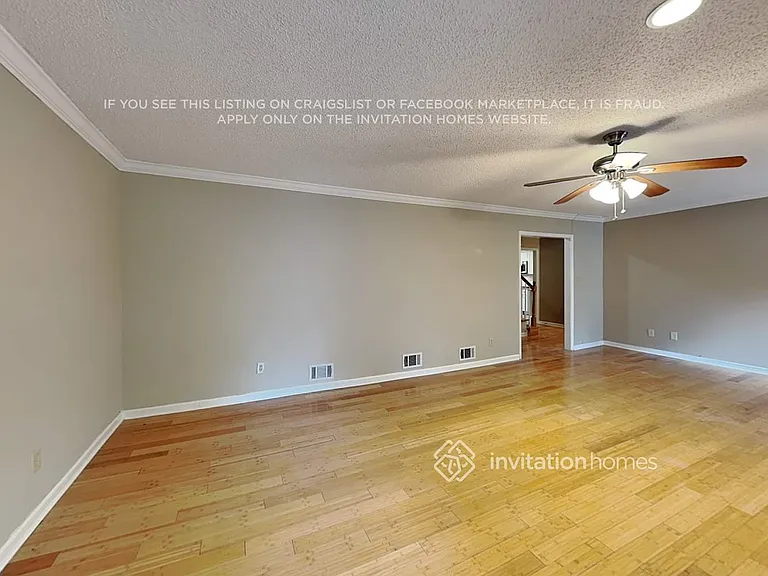6297 Queens Ct — Photo 6
