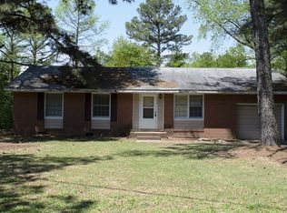3121 Huntley St, Spring Lake, NC 28390