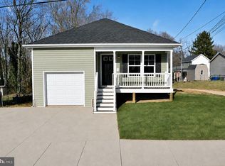 528 E North St, Charles Town, WV 25414