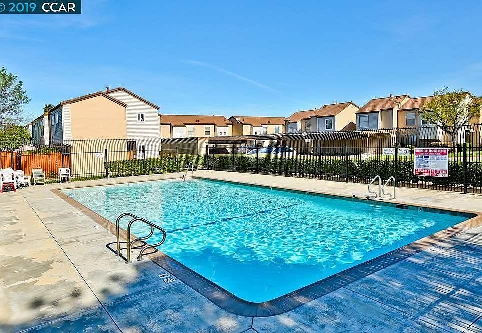 2nd image of 1429 Bel Air Dr APT B