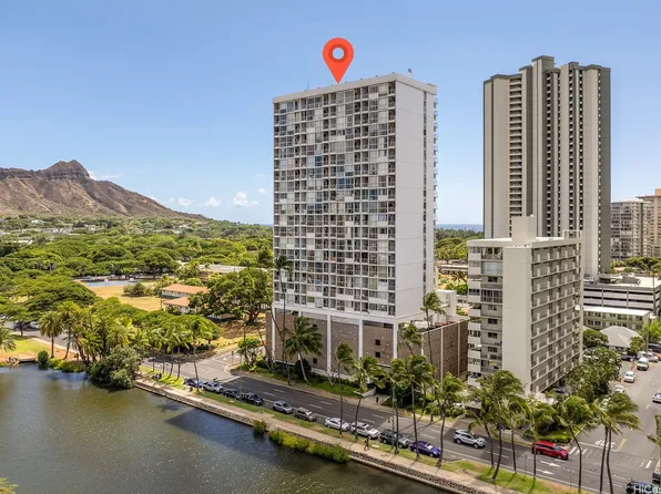 2611 Ala Wai Blvd APT 2402, Honolulu, HI 96815