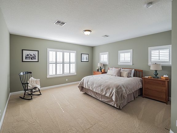 4th image of 10656 Warlow Creek St