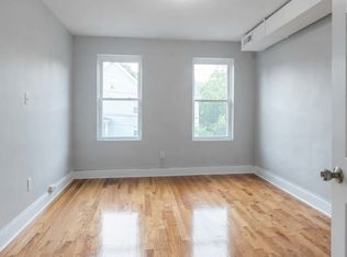 156 Poplar St #2L, New Haven, CT 06513