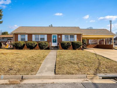 902 Dogwood Cir, Waynesboro, VA, 22980