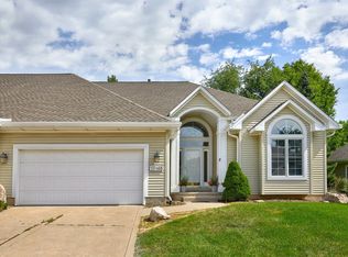 13165 Pinecrest Ln, Clive, IA 50325