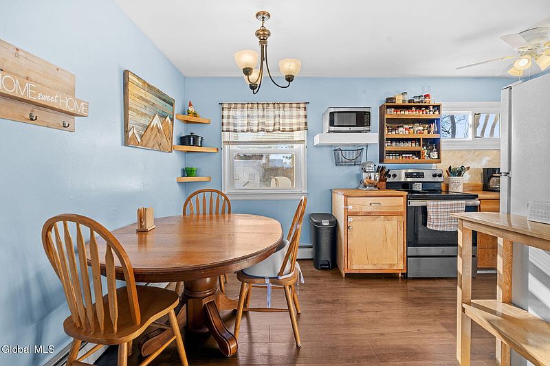 5th image of 991 Obrien Avenue