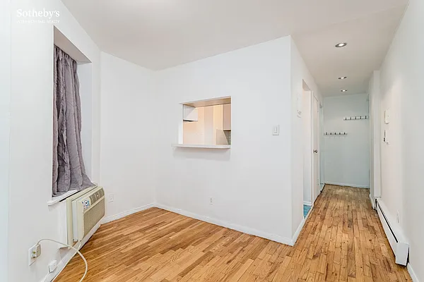 Sold by Sotheby's International Realty | media 6