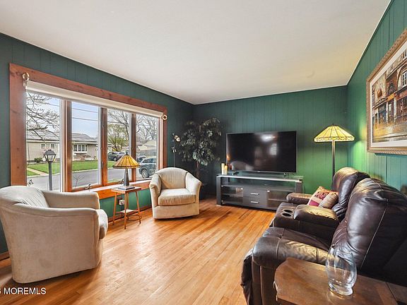 2nd image of 42 Parkview Drive