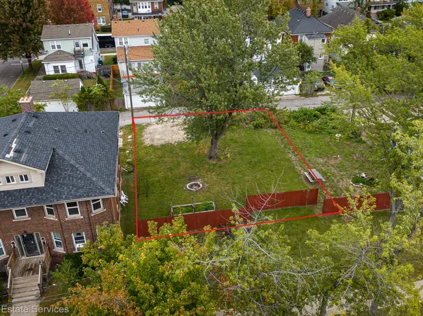 1344 Alter Rd, Detroit, MI 48215
