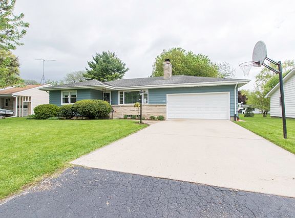 2nd image of 156 Hartway Dr