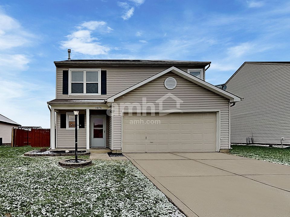 1st image of 1676 Sweetwater Ln