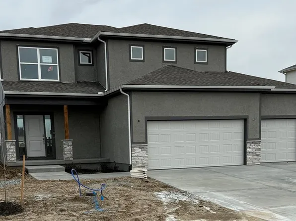 4712 SW 6th Ter, Blue Springs, MO 64014