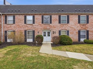 4545 Chestnut Ridge #114A, Buffalo, NY 14228