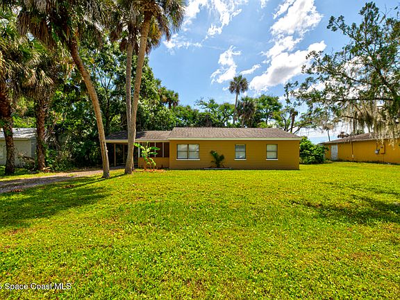 4th image of 212 Plumosa Dr