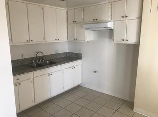 2111 Cimarron St APT 8, Los Angeles, CA 90018