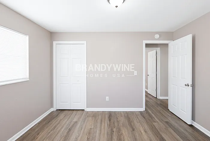6623 Kinlock Dr W — Photo 13