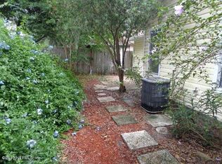 933 Gavagan Rd, Jacksonville, FL 32233