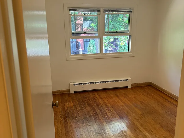 1205 E Mifflin St #3 — Photo 11