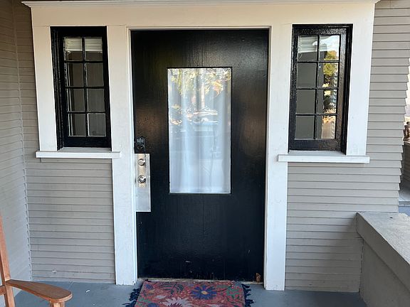 5th image of 2232 Dale St