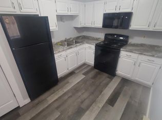 1014 Pine St, La Crosse, WI 54601