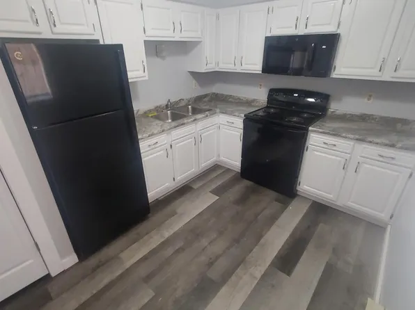 1014 Pine St, La Crosse, WI 54601
