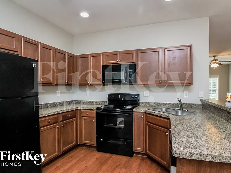 10140 Benton Woods Dr #A — Photo 7