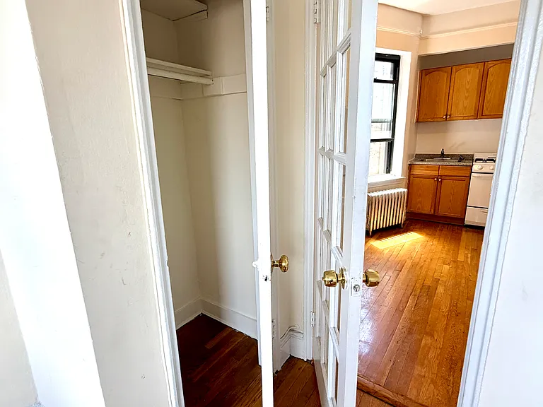 70 E 7th St #6D — Photo 5