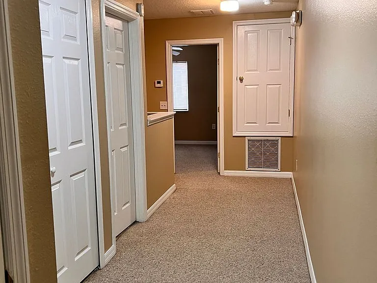 7602 Long Island Dr — Photo 21