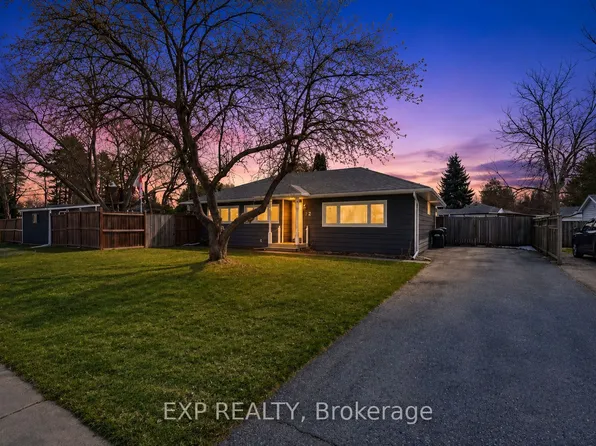 22 Cecil St, Essa, ON L3W 0L2