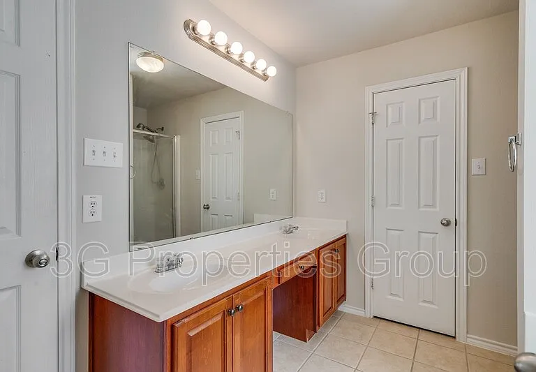 5208 Brookside Dr — Photo 18