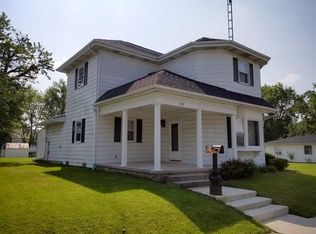 309 S Walnut St, Ridgeville, IN 47380