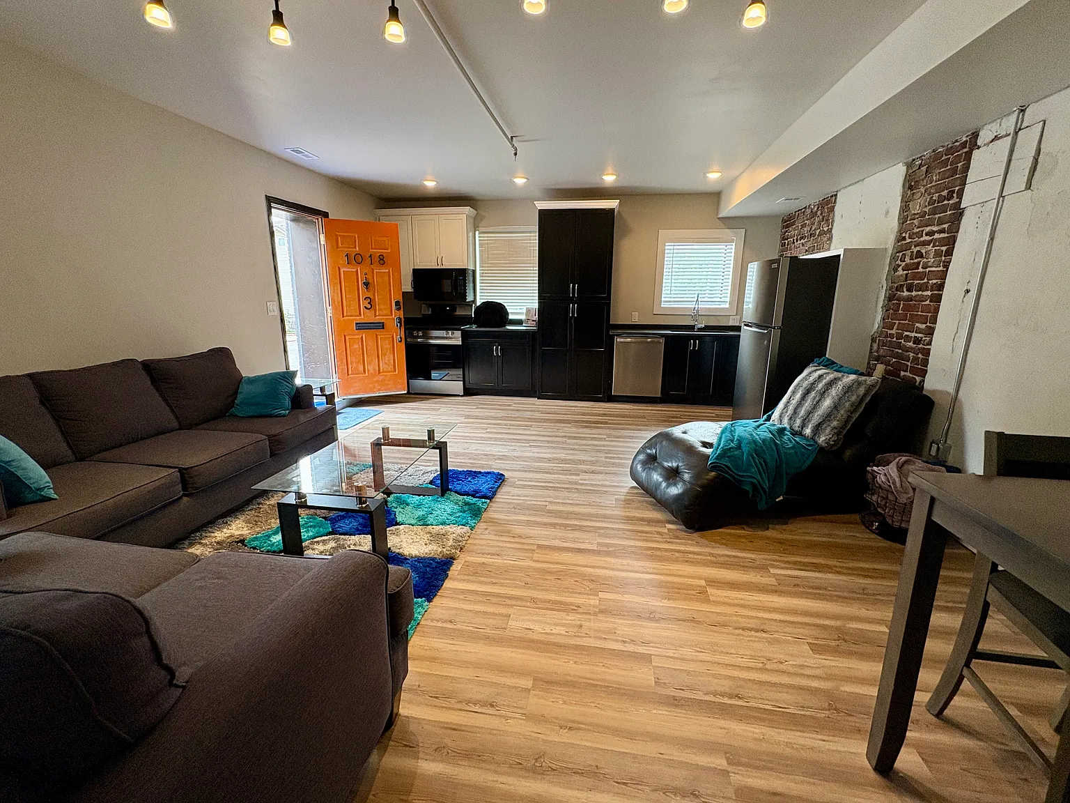 1018 Missouri Ave — Photo 3