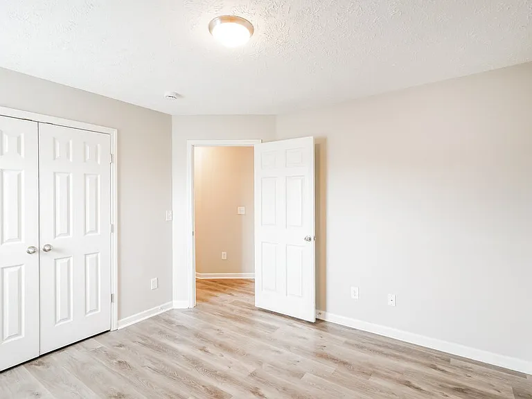 4006 Deer Run Trce — Photo 14