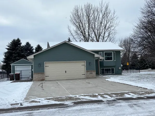 3840 Shannon Dr, Hastings, MN 55033